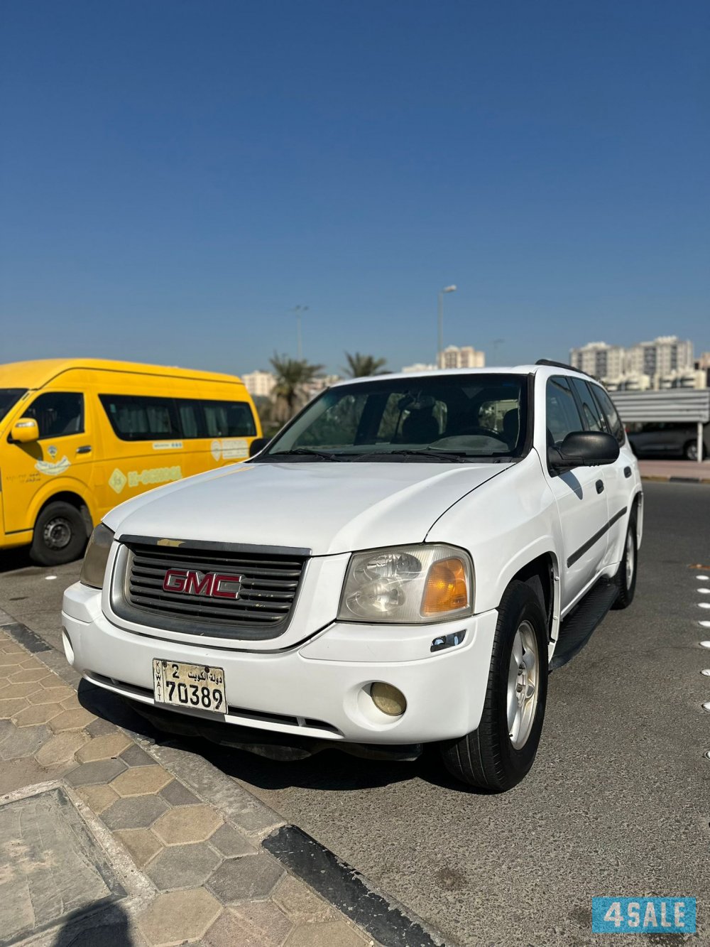 للبيع إنفوي موديل ٢٠٠٦ بحاله جيده ماشي ٣٧٤ الف السعر ٦٥٠ للتواصل 977776370