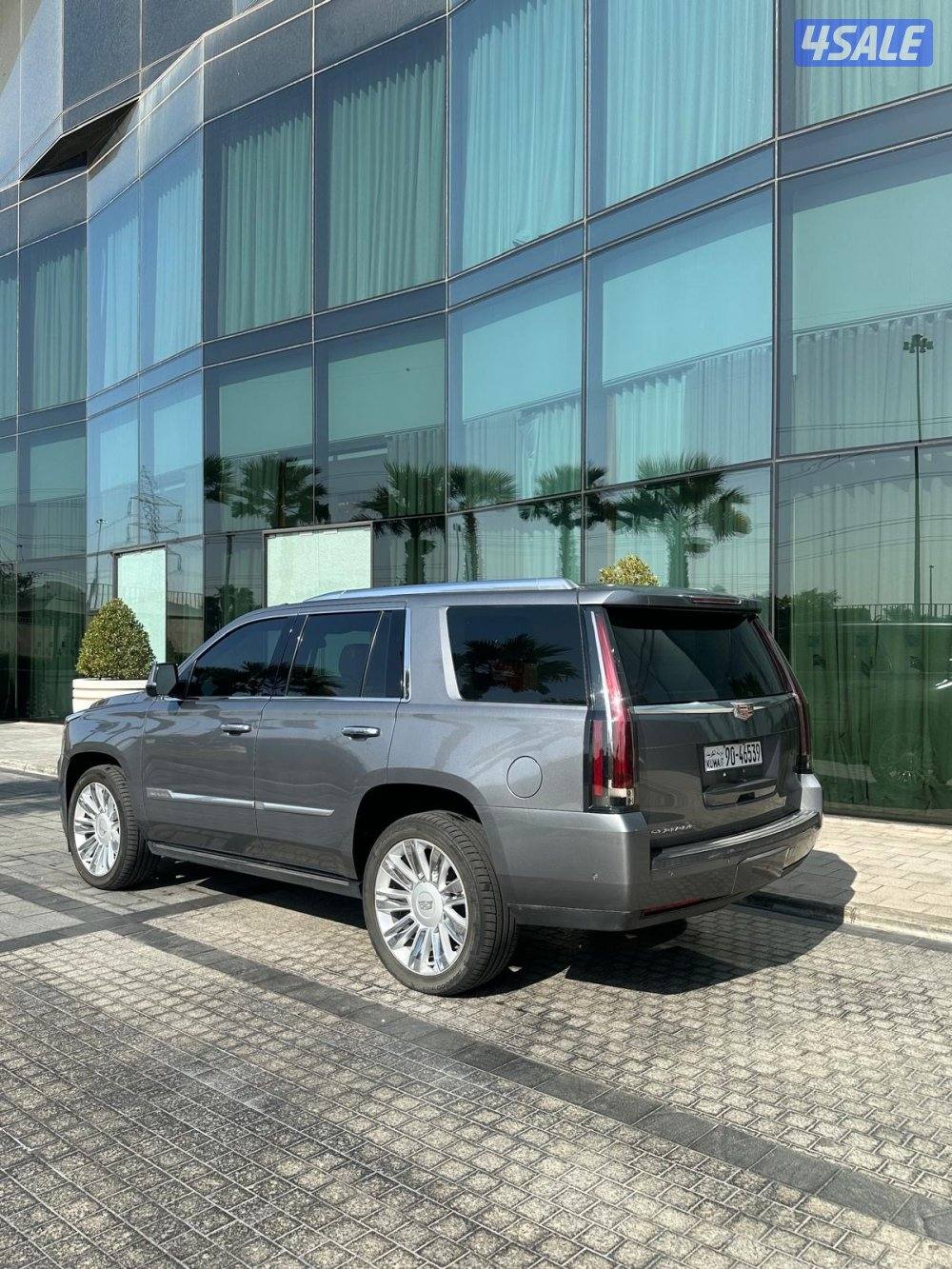 اسكاليد بلاتينيوم سبورت موديل 2020 اعلى فئه بحاله الوكاله ☑️1