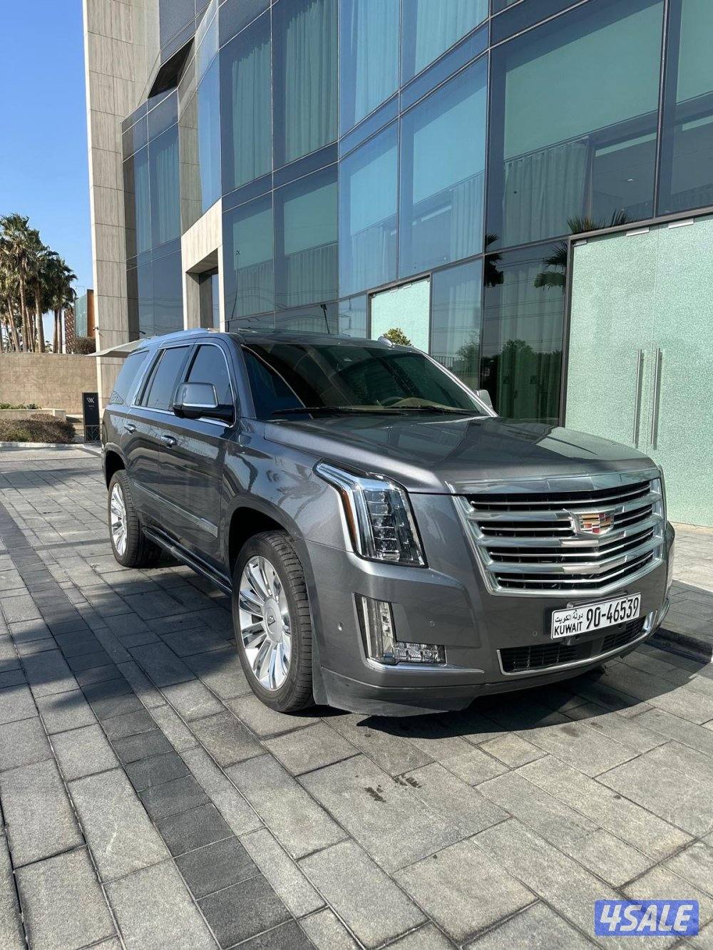 اسكاليد بلاتينيوم سبورت موديل 2020 اعلى فئه بحاله الوكاله ☑️2