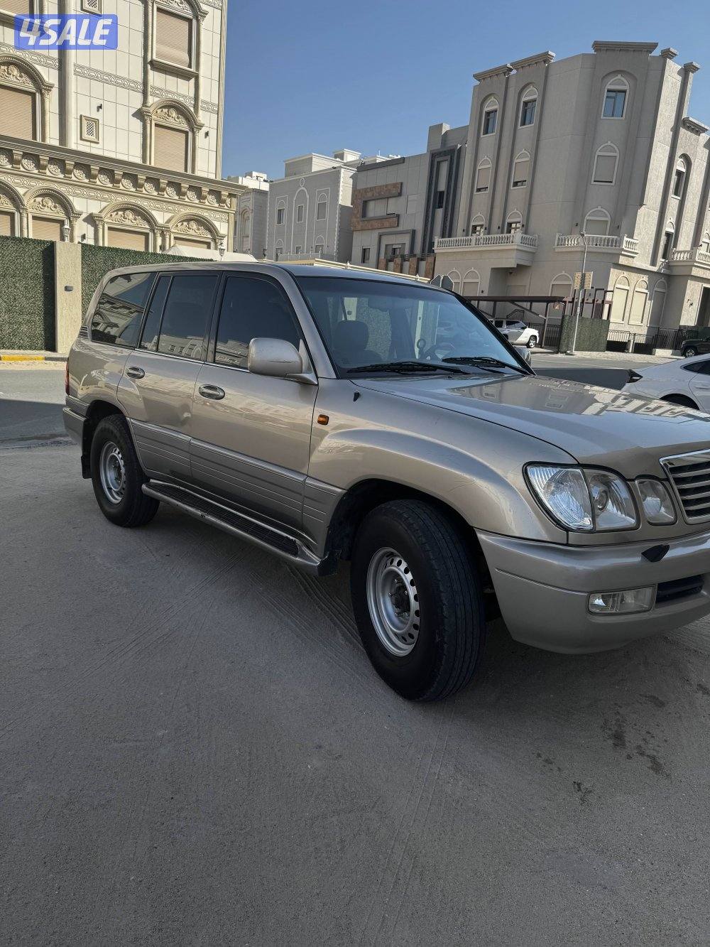 لكزس للبيع1