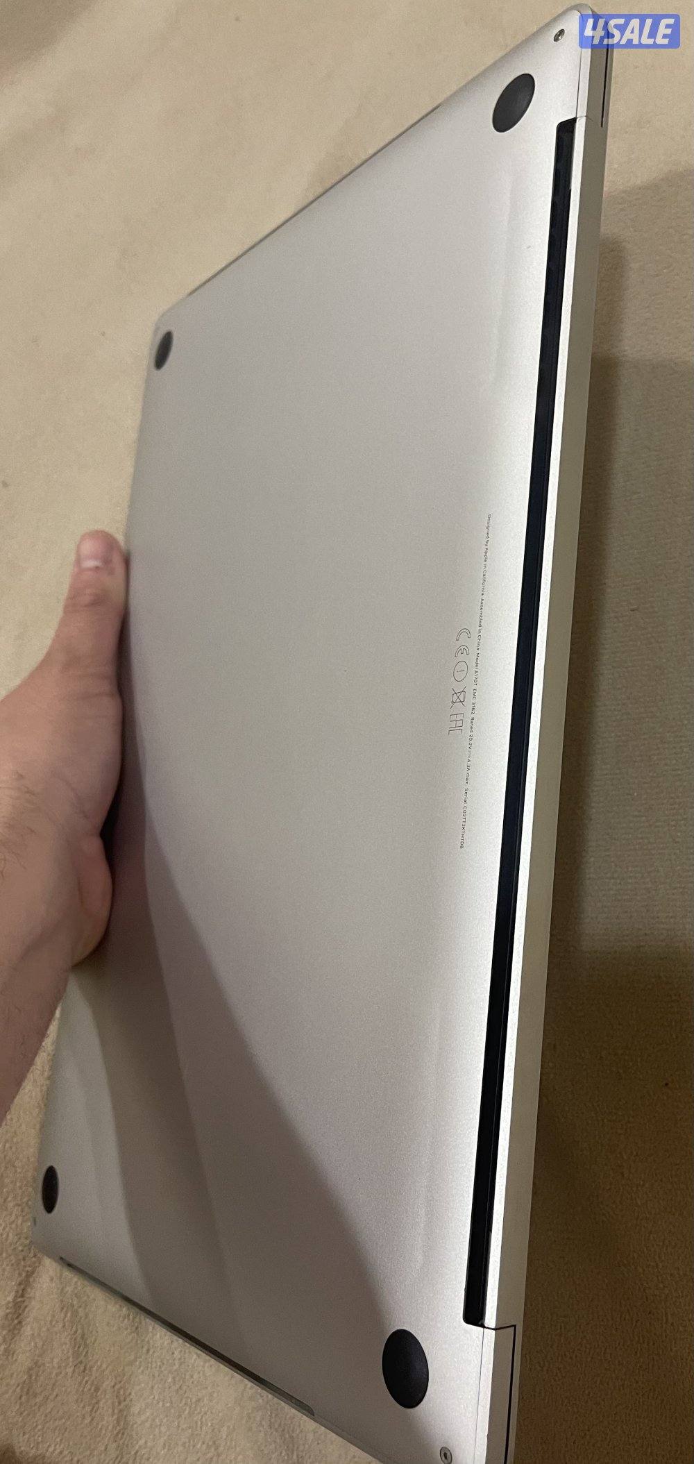 لابتوب ماك بوك برو6