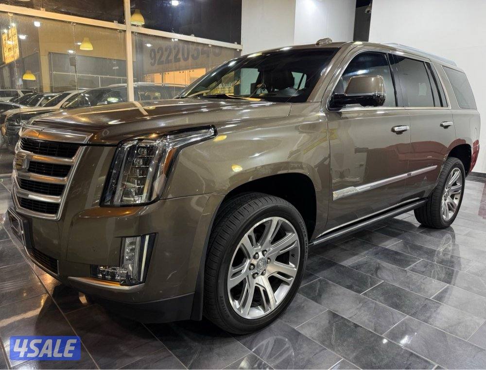 اسكاليد 8 غيار دبل قير بحالة ممتازة0