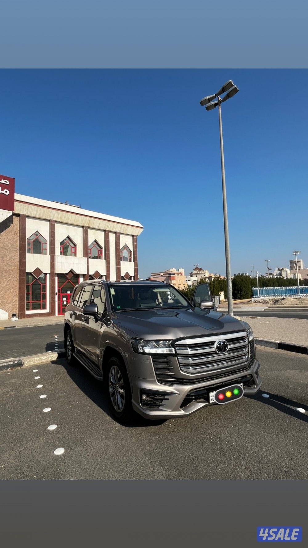 للبيع لاندكروزر1