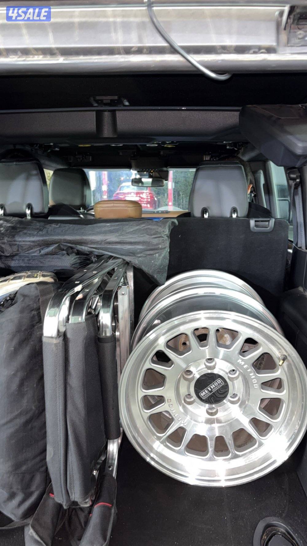 اغراض +رنقات ميثود نظاف حجم 17 راكبين على فورد معه براغيهم0