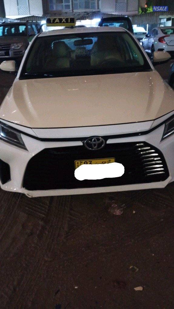 لدي تكسي لتوصيل طلاب مدارس0