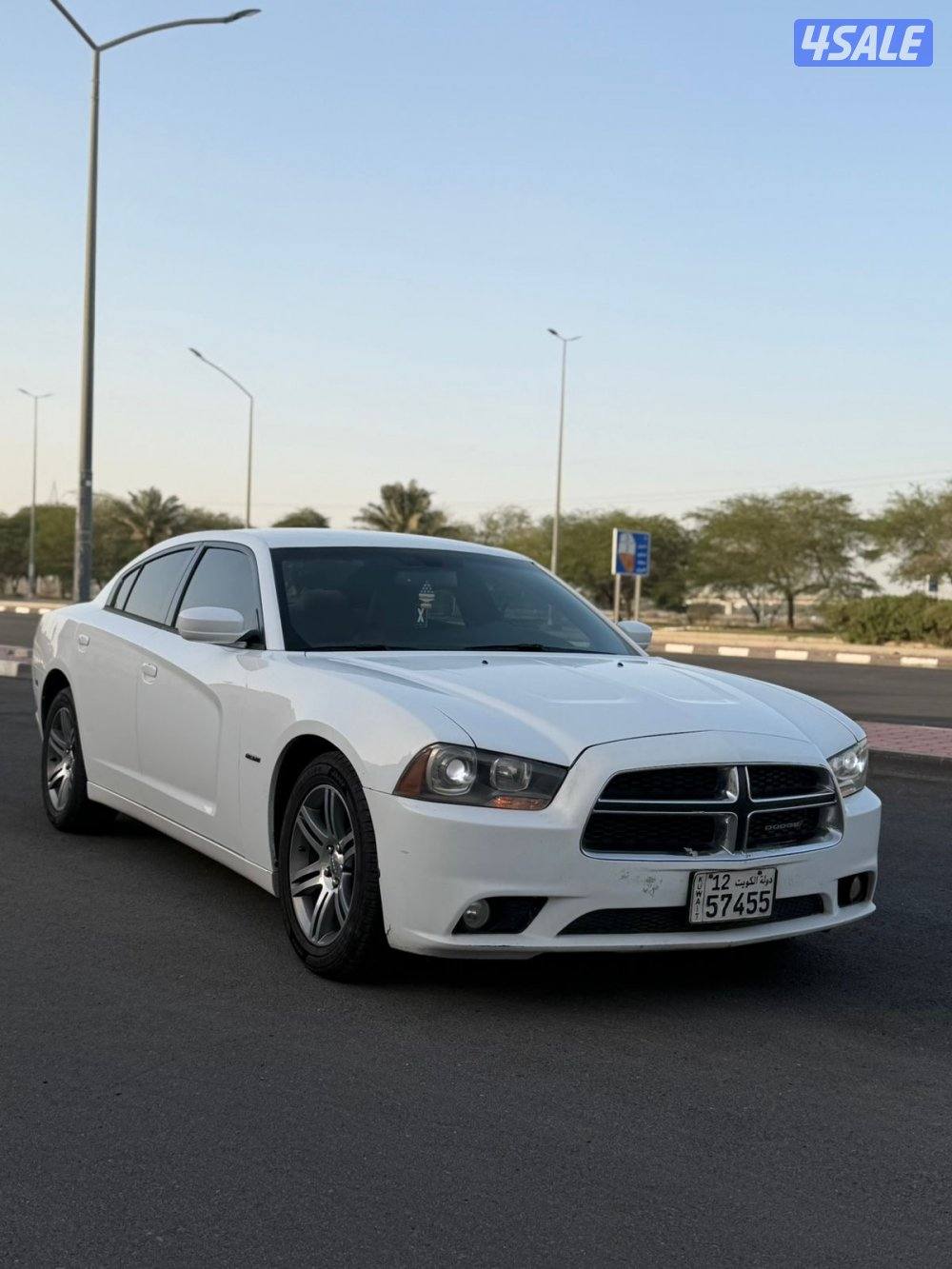 دوج شارجر2