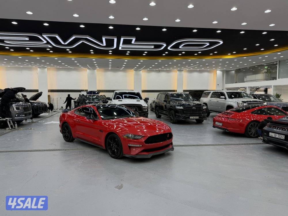 موستنق GT 20183