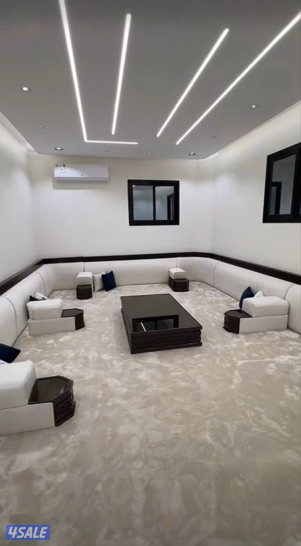 تفصيل وتنجيد مخاد ومراكي اسفنج البغلي سجاد  ساده ومشجر نكشات حفر يدوي1