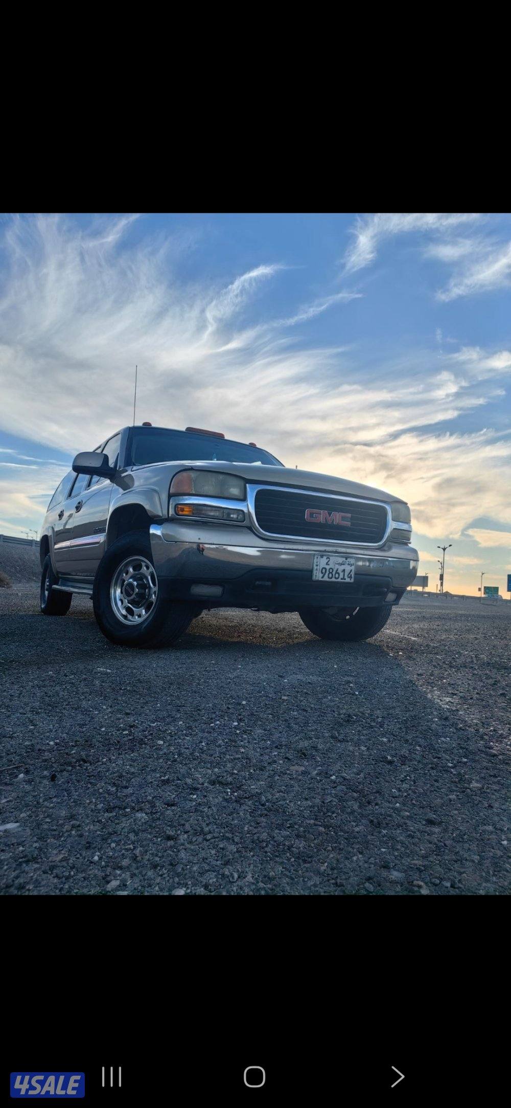 للبيع سوبربان 2005 ماشي 350 شرط فحص.0