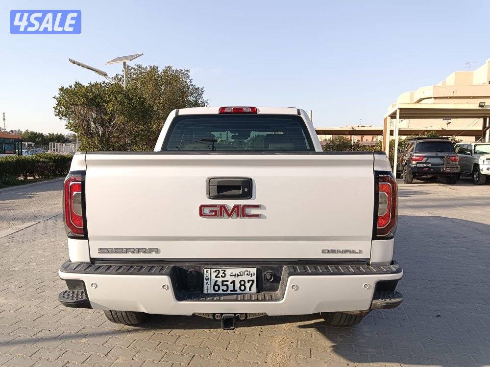 GMC دنالي ٢٠١٨3