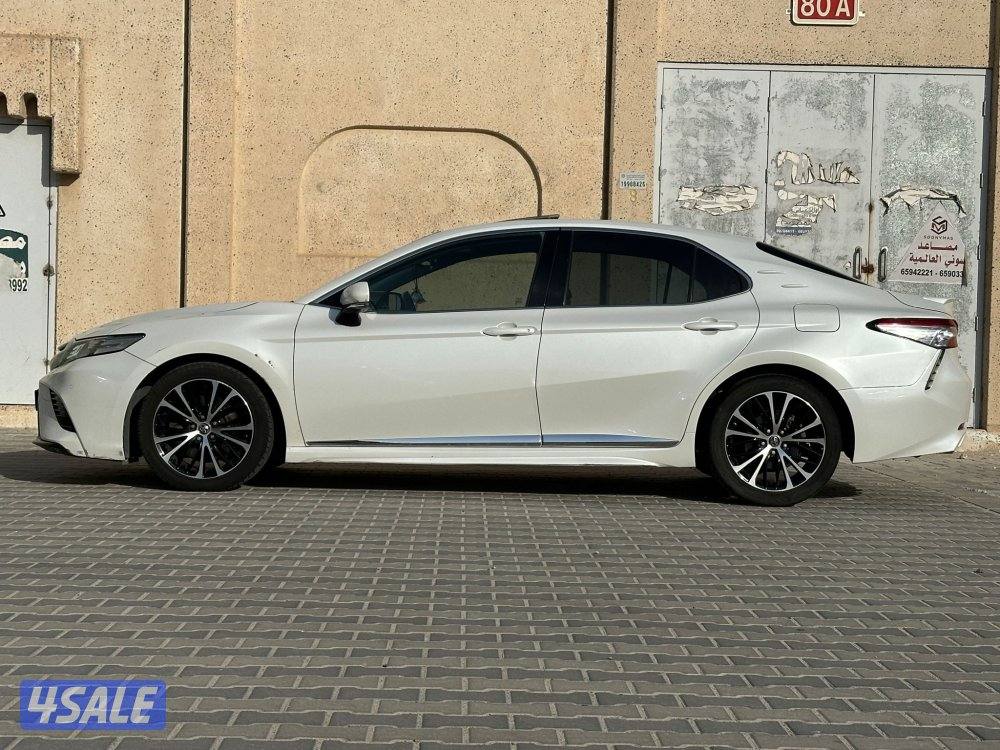 للبيع تويوتا كامري SE
موديل 2019 
6 سلندر5