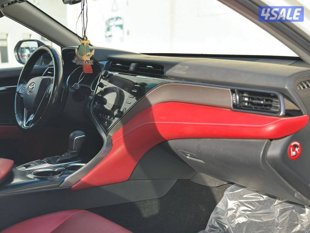 للبيع تويوتا كامري SE
موديل 2019 
6 سلندر11