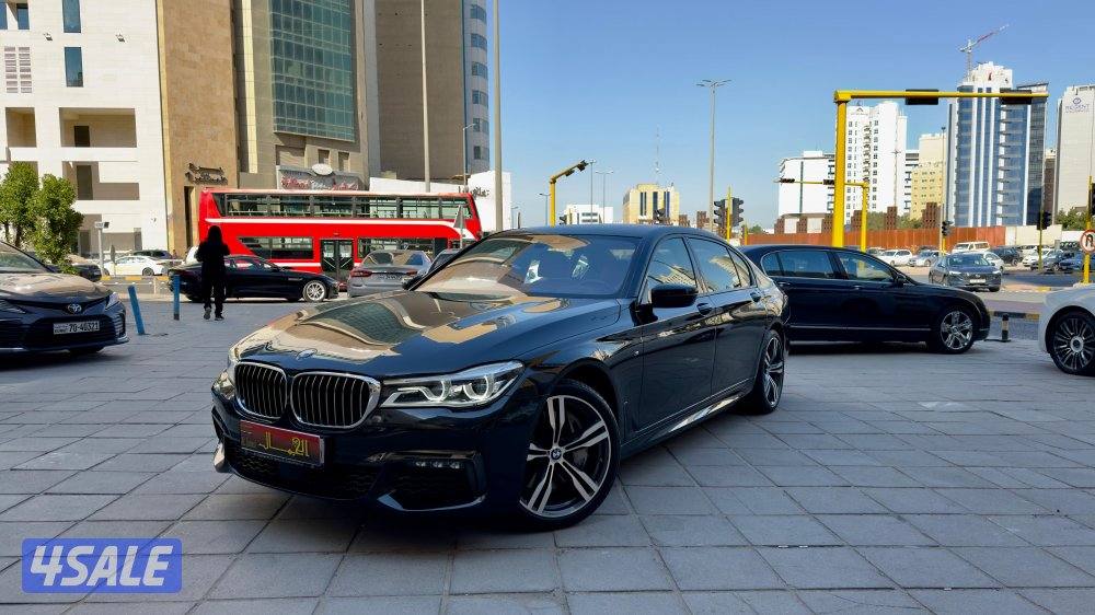 بي أم دبليو 750Li/ موديل 2016/ عداد 25 ألف/ كت M/ قمة بالنظافه/1