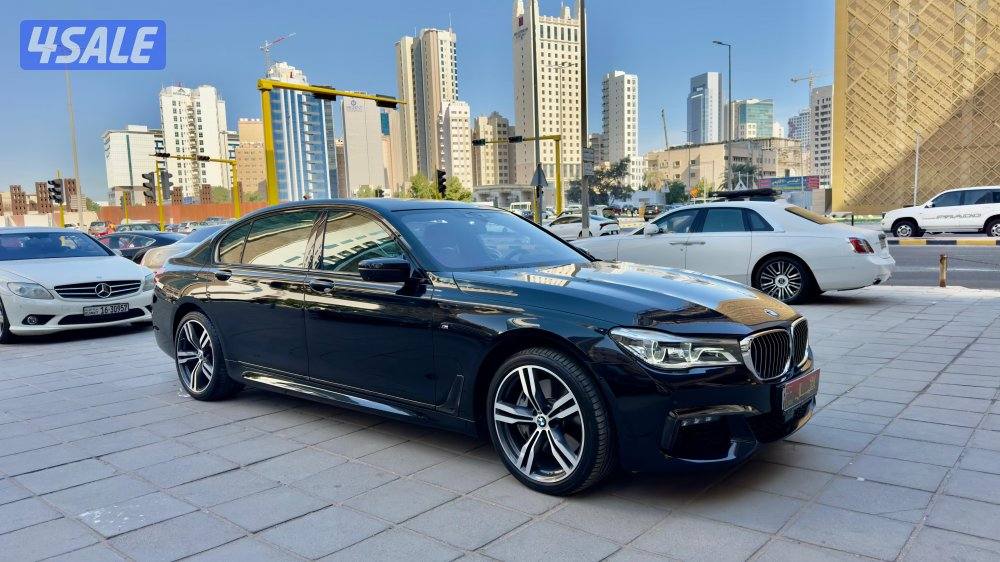 بي أم دبليو 750Li/ موديل 2016/ عداد 25 ألف/ كت M/ قمة بالنظافه/4