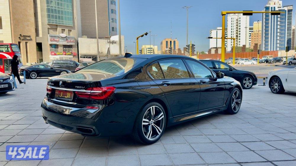 بي أم دبليو 750Li/ موديل 2016/ عداد 25 ألف/ كت M/ قمة بالنظافه/5