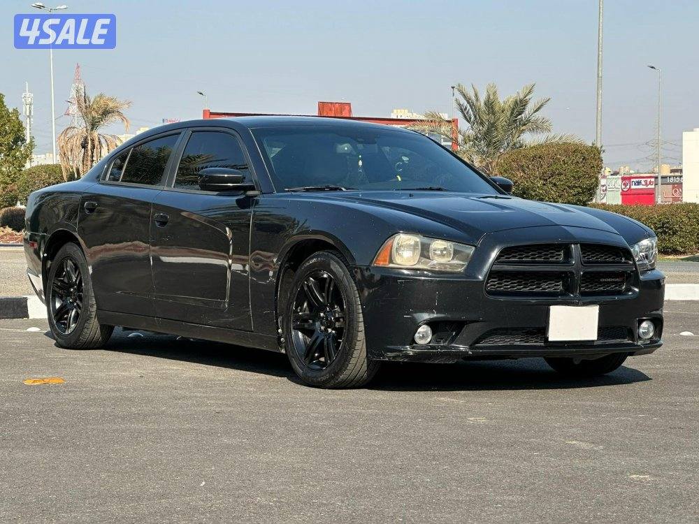 دودج
تشارجر
6سلندر عداد 160 الف2