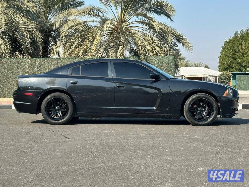 دودج
تشارجر
6سلندر عداد 160 الف3