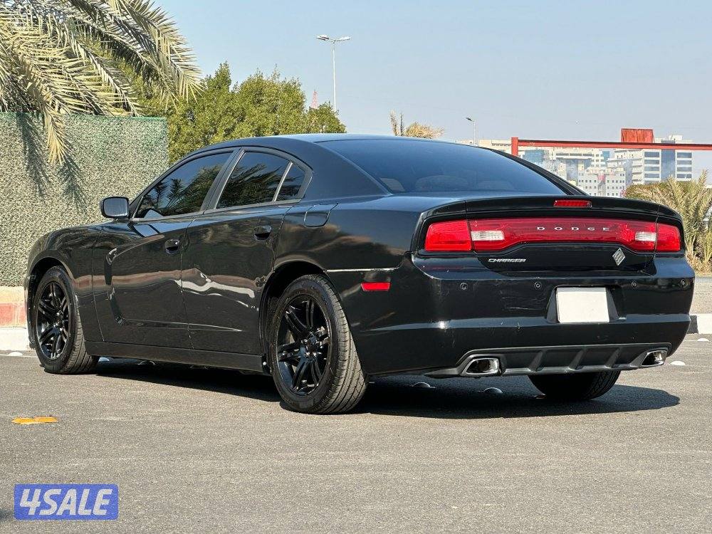 دودج
تشارجر
6سلندر عداد 160 الف5