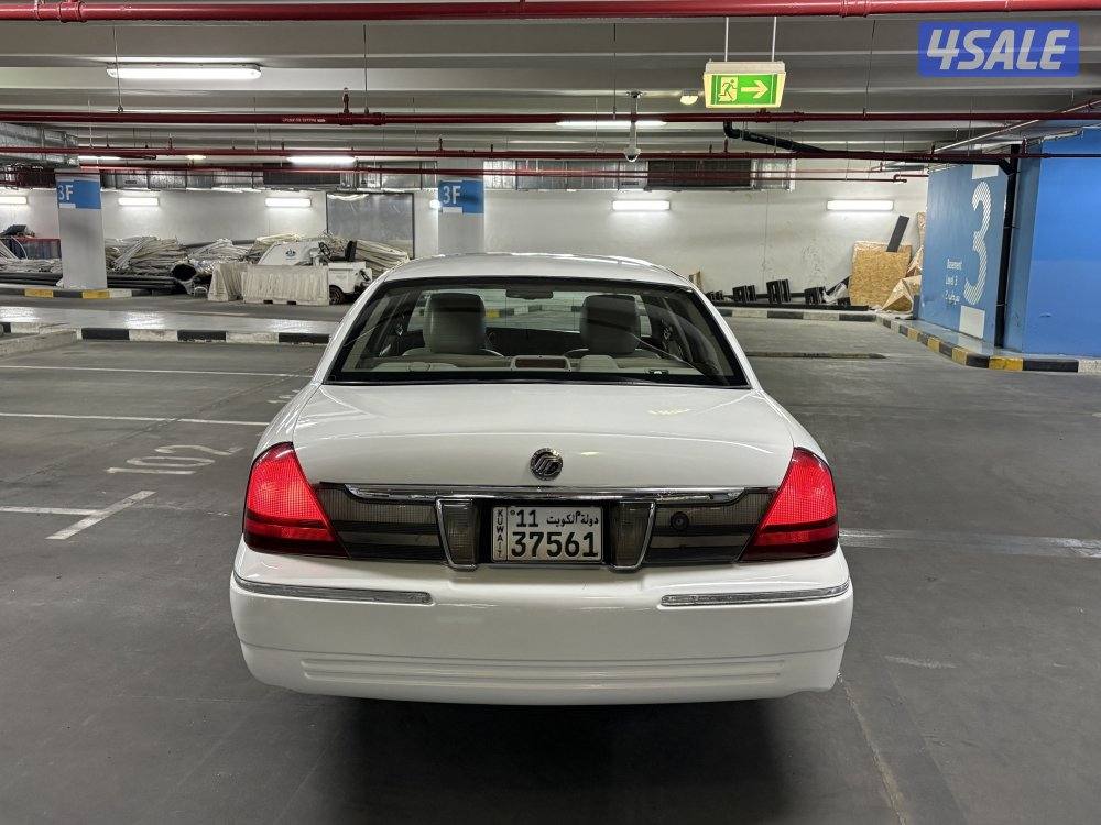 فورد ماركيز 20111