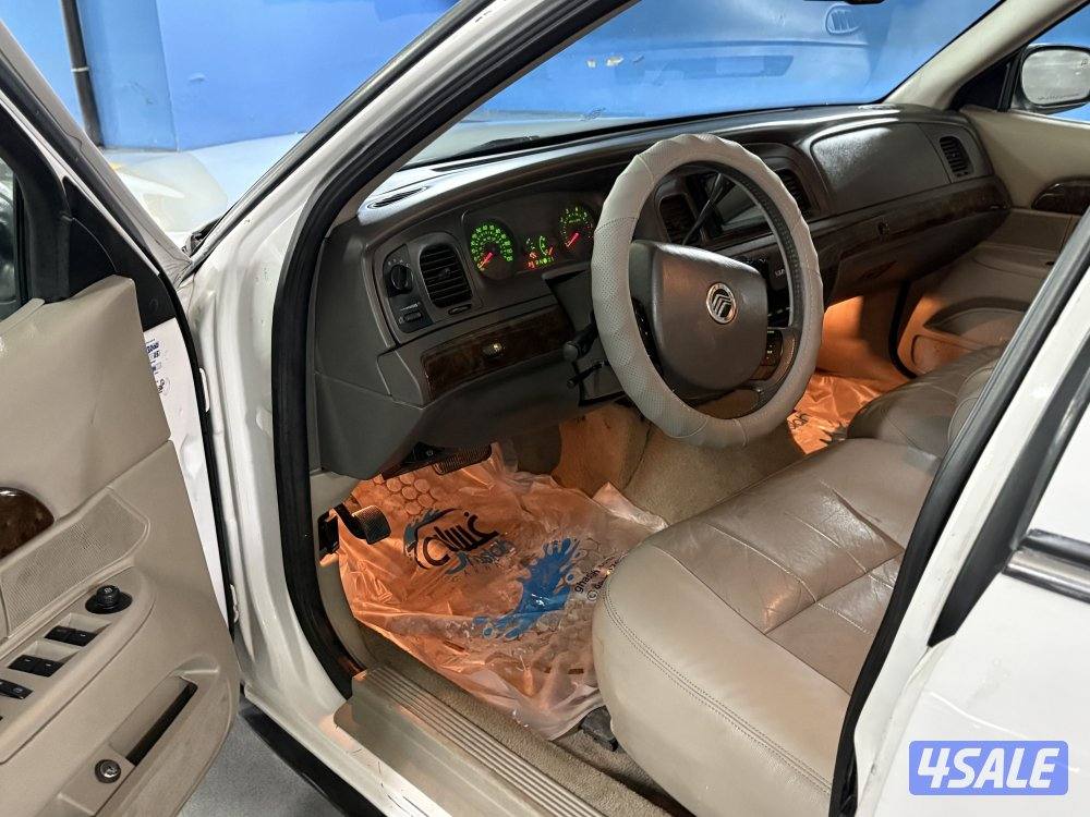 فورد ماركيز 20117