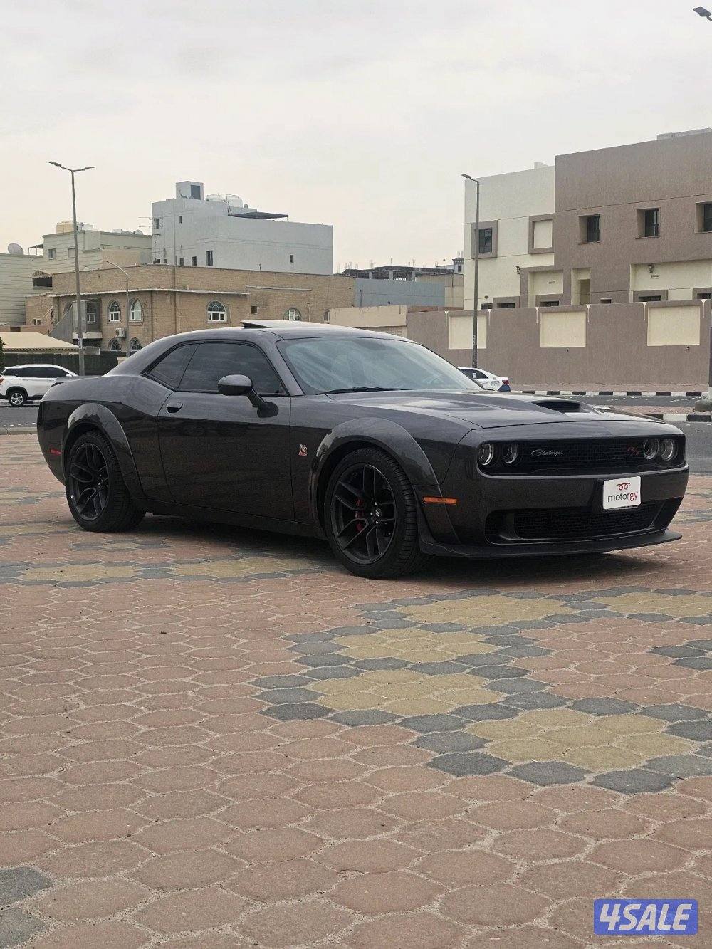 Dodge challenger Scat Pack  20210