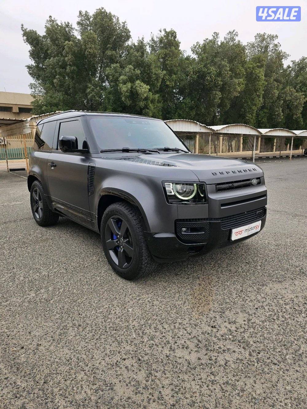 Land Rover defender p400 90 x20230