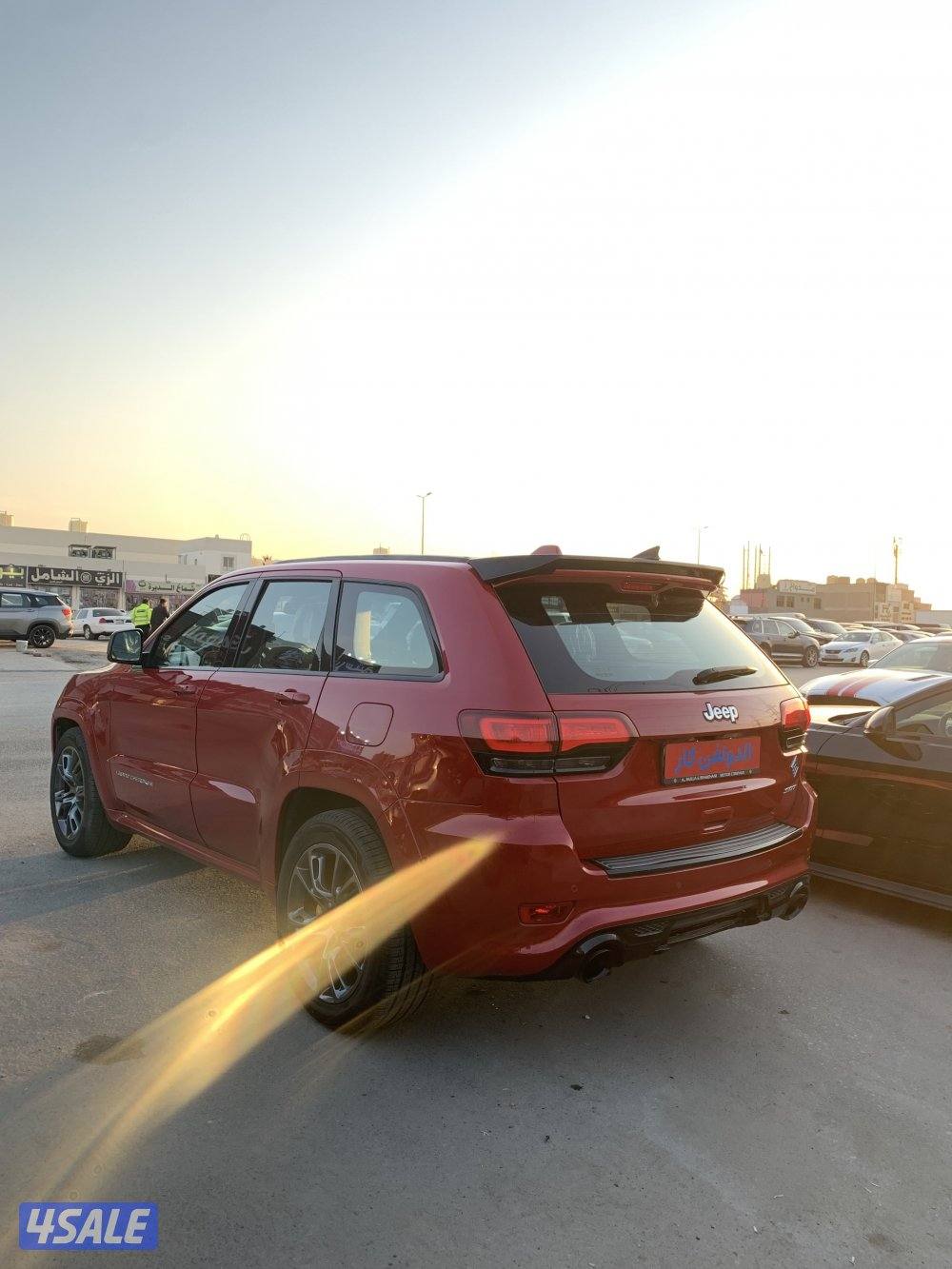 جيب جراند شيروكي 20164