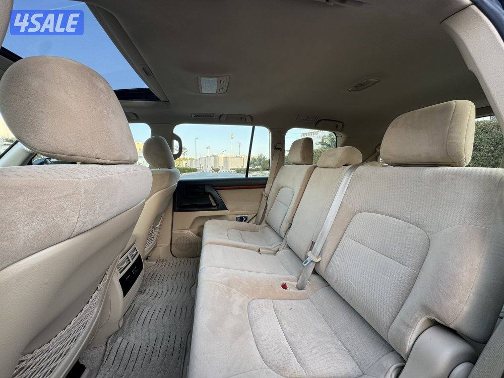 لاندكروزر GX_R V8 موديل 2014 صبغ الوكاله بحاله الوكاله6