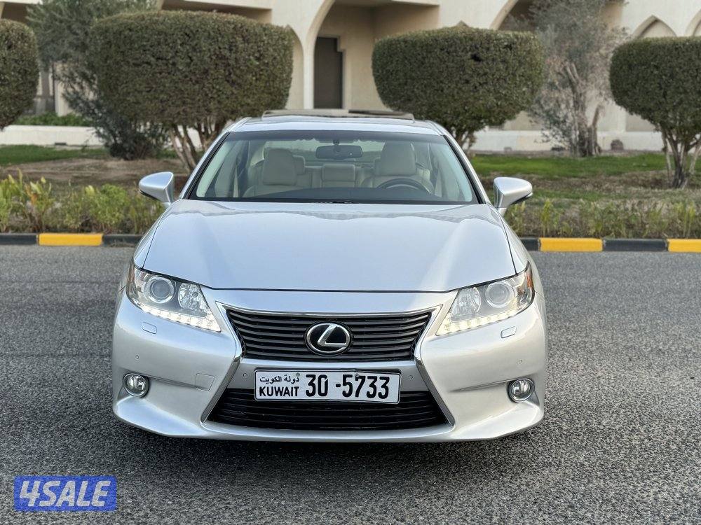 لكزس ES250 موديل 2013 بحاله ممتازه جدا شرط الفحص2