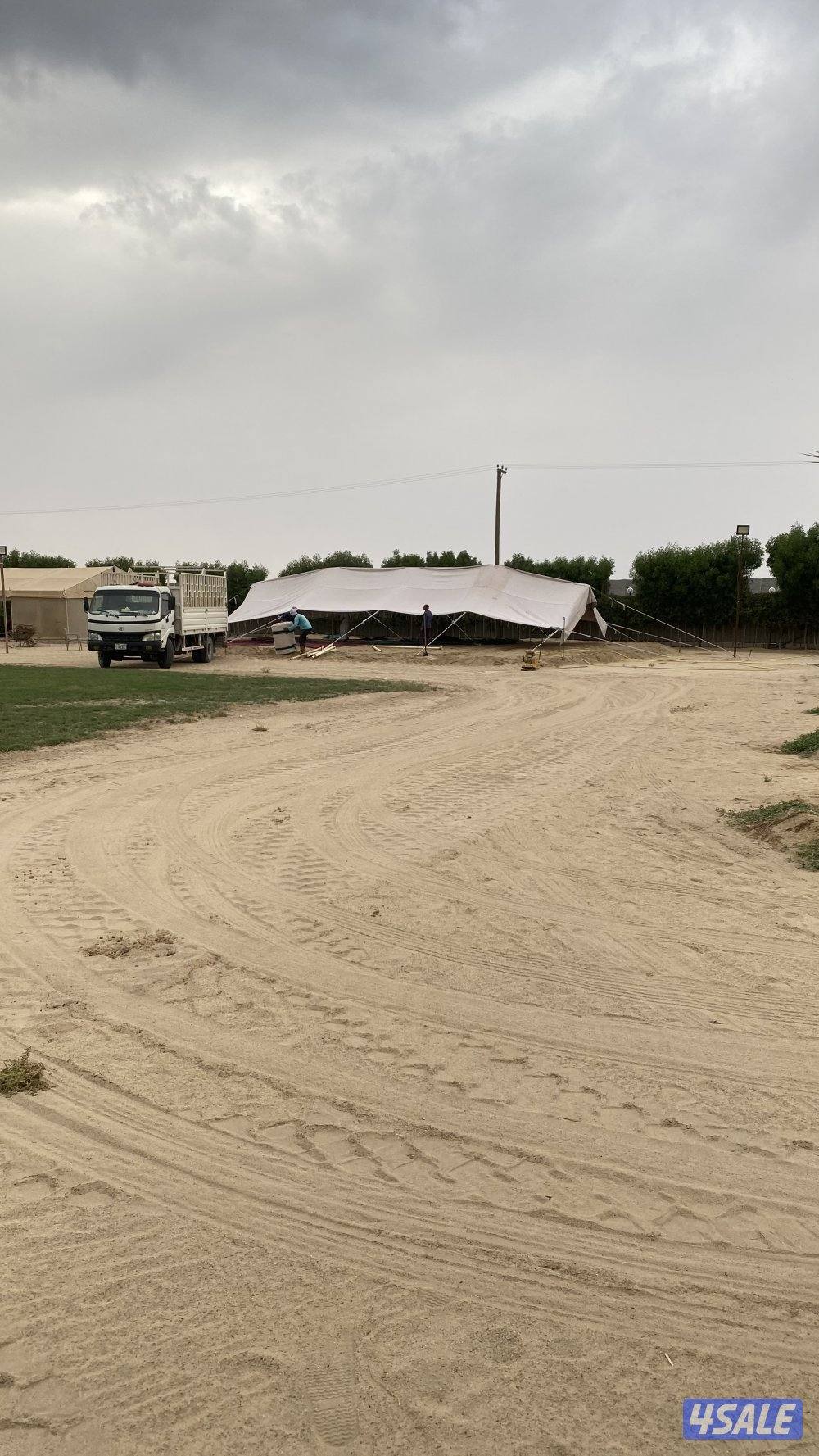 بيت شعر ابيض١٦/٧ مع الفرش كامل وطربال بي بي سي4