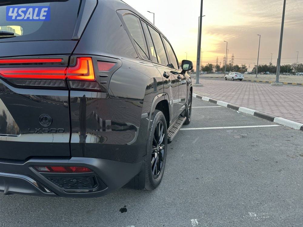 للبيع جيب لكزس5