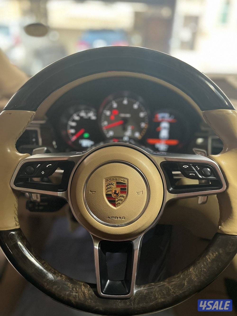 للبيع بورش ماكان2