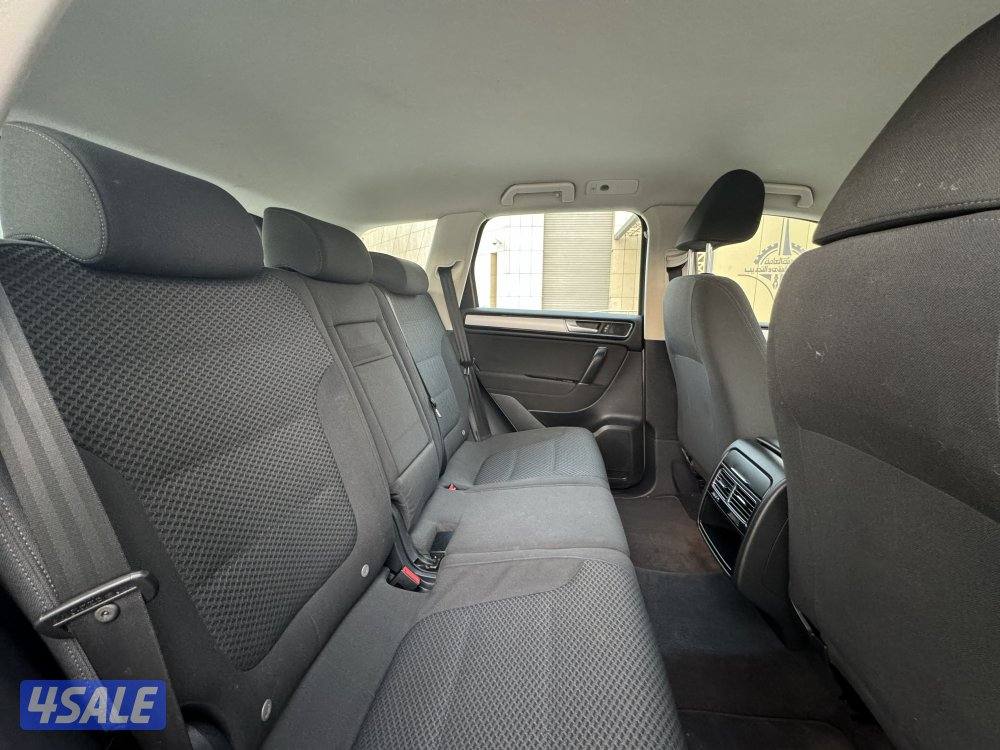 فولكس واجن طوارق موديل 2015 بحاله ممتازه7