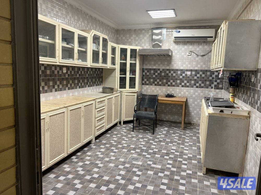 نصف استراحه الايجار الشهري7