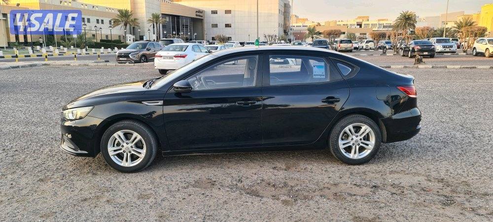 للبيع MG -6 موديل 2022 اسود ما شي 81 الف شرط الفحص0