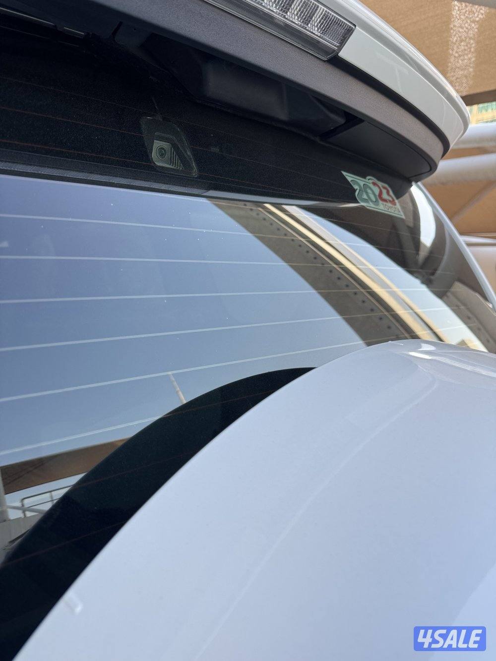 بـرادو VX 2023 أبيض صدفـي Final Addition7