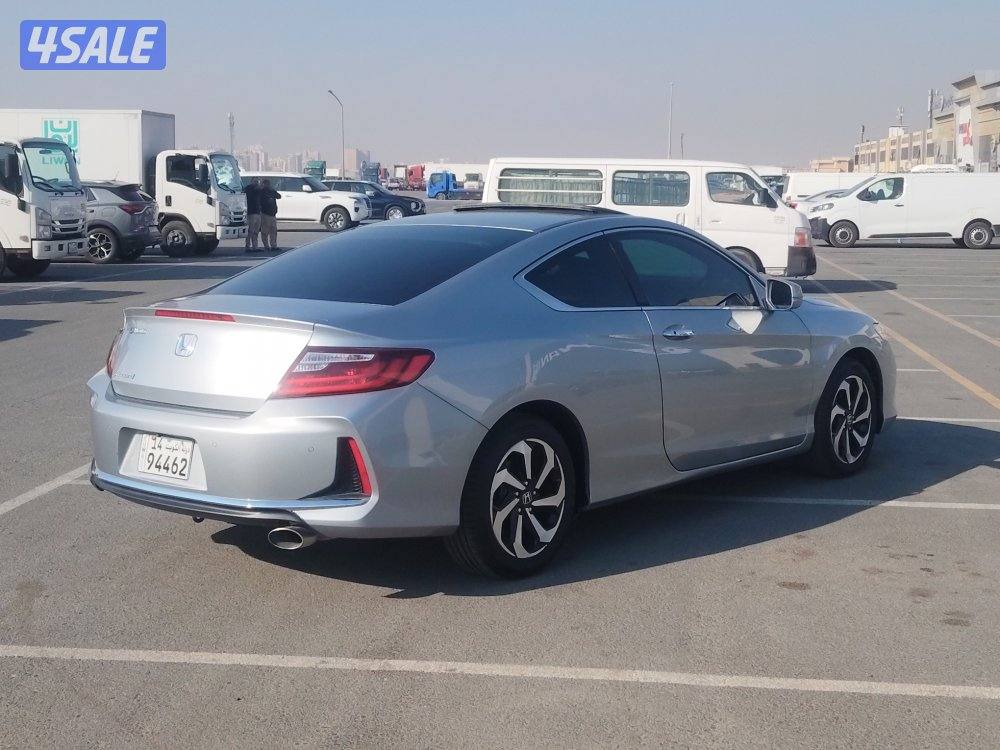 هوندا اكورد كوبيه موديل 2016 عداد ٨٠ الف فل كامل بحاله ممتازة جدا3