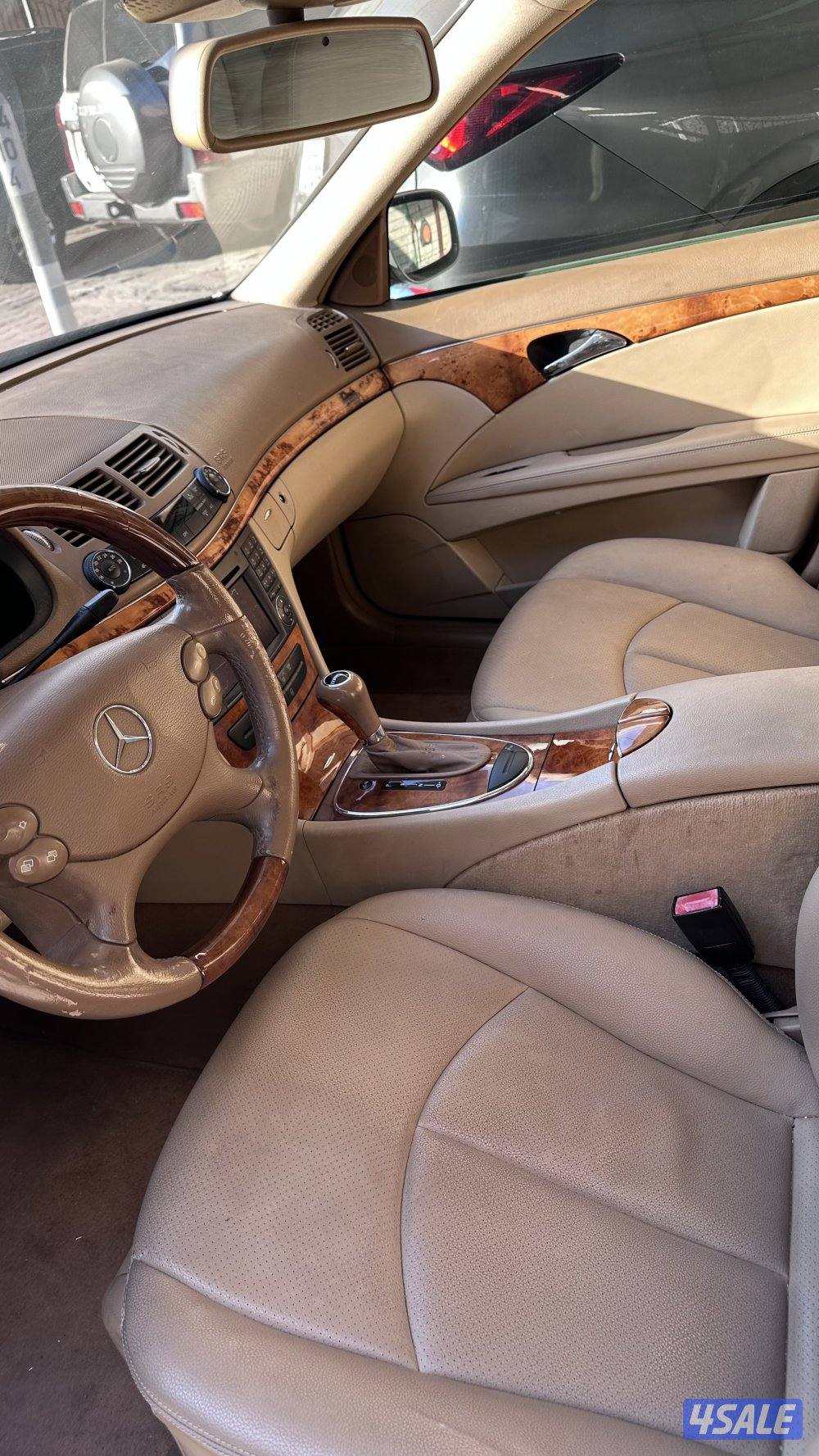 للبيع E230 موديل 2009 المالك الاول4