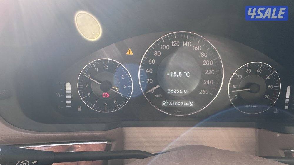 للبيع E230 موديل 2009 المالك الاول5