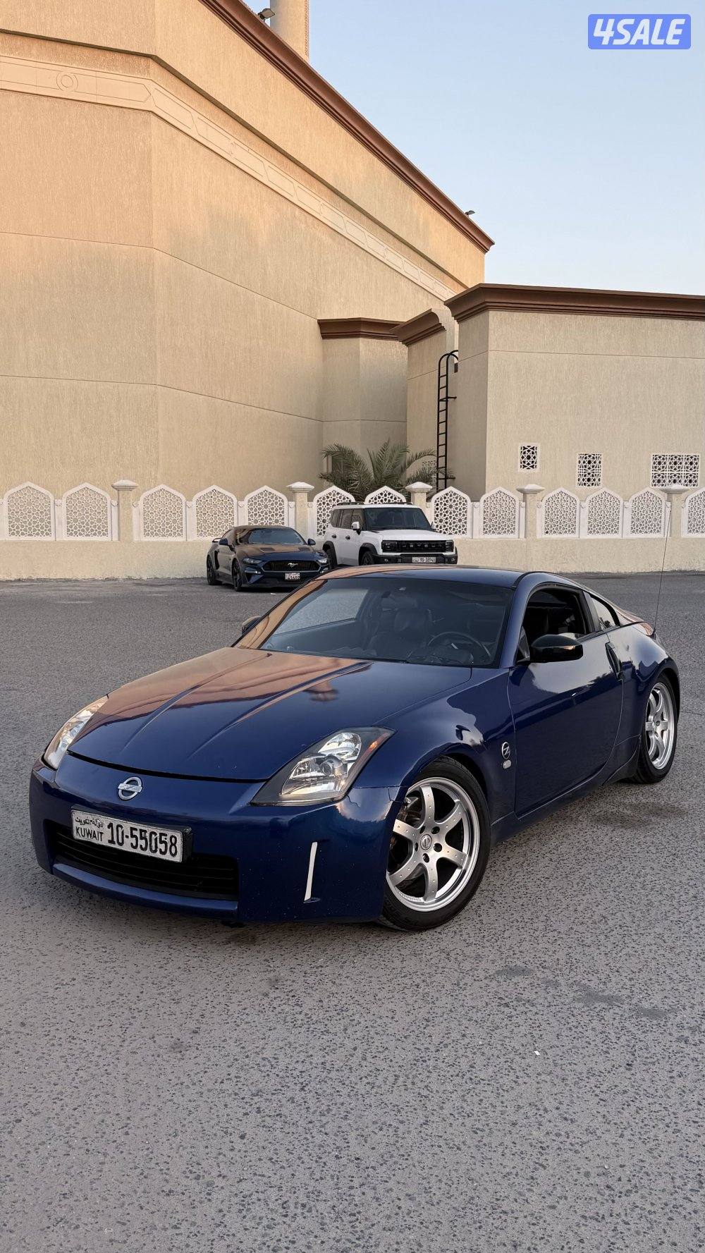 للبيع نيسان زد 350z 20051