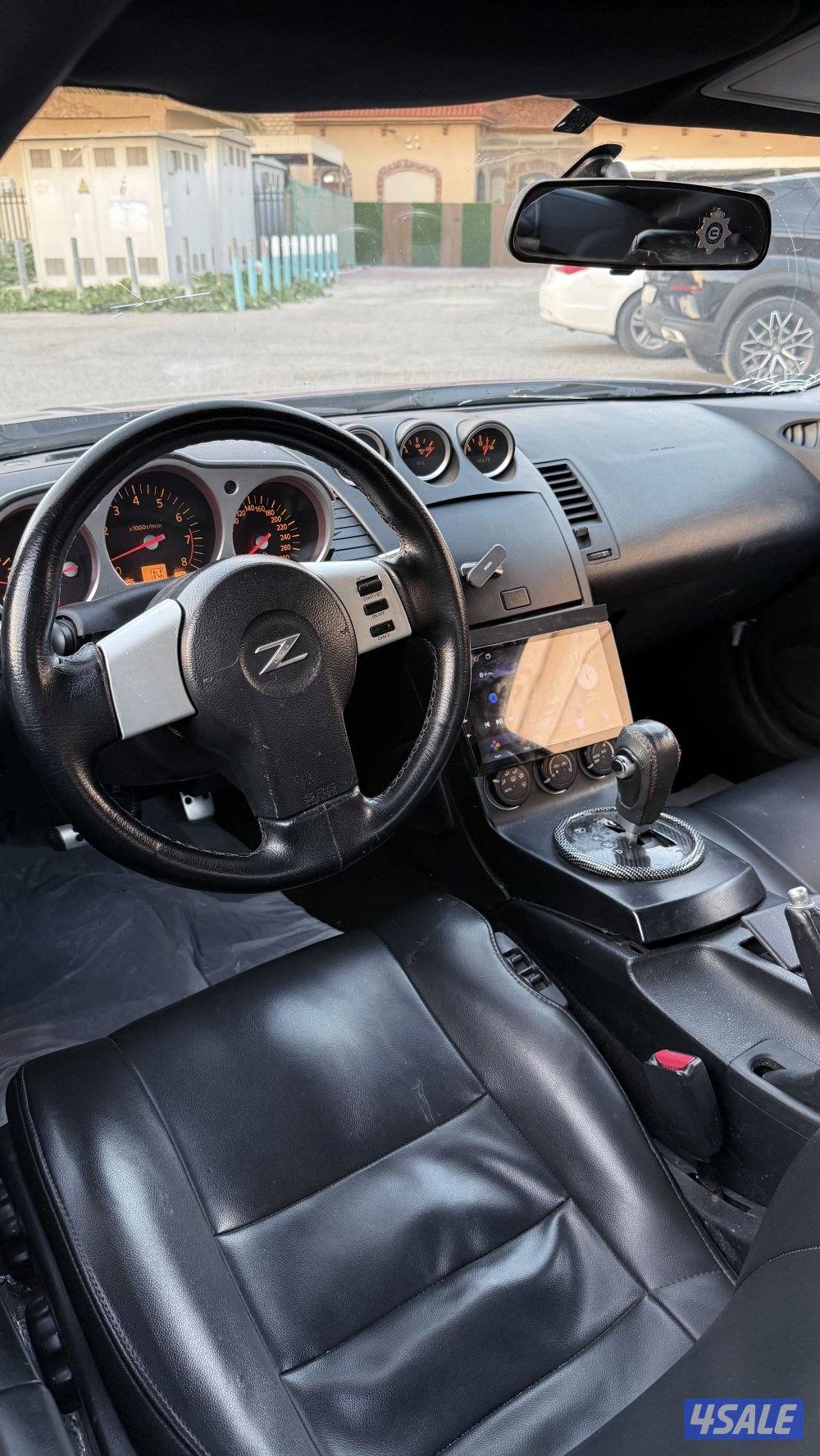 للبيع نيسان زد 350z 20056