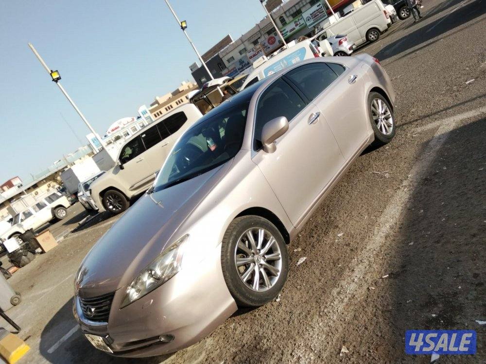 للبيع لكزس إي إس موديل 2008 بانوراما العداد 130000 شرط الفحص بالكامل0