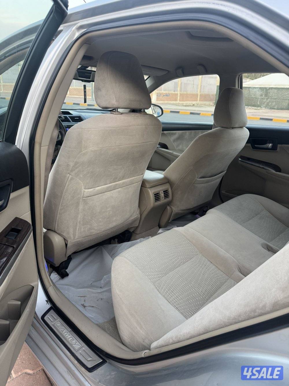 للبيع كامري2014 glx3