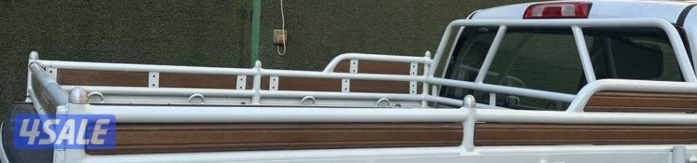 للبيع شد بدي خشبي قطري نظيف جداً1