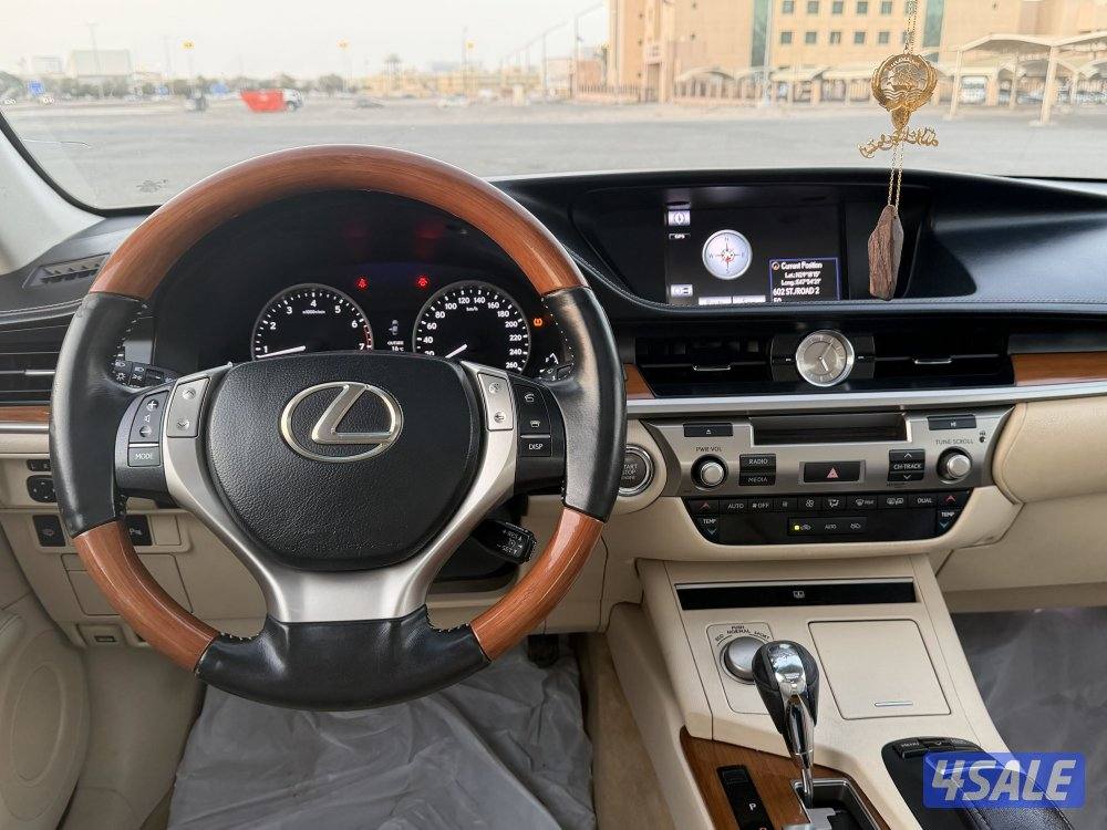 للبيع لكزس ES2508