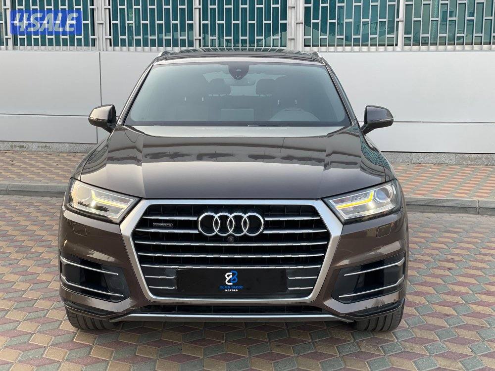 📍Audi / Q7 Quattrow / صبغ الوكاله / بحاله الوكاله 📍3