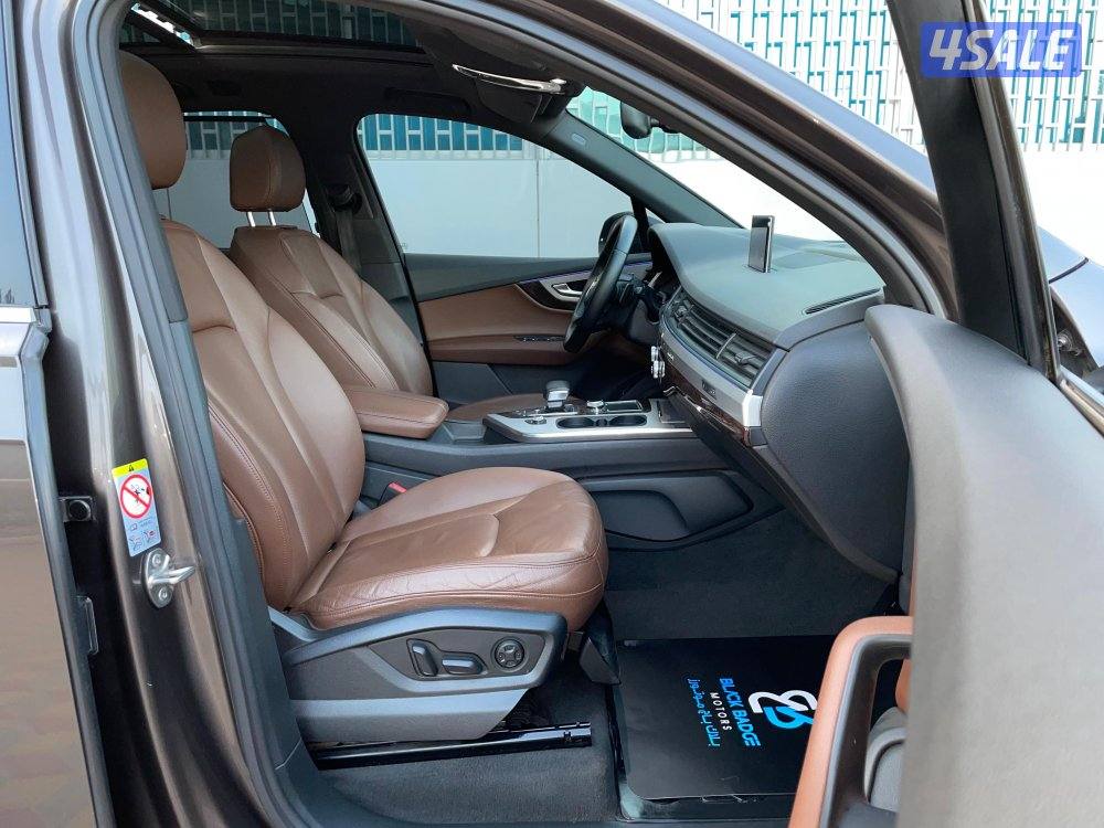 📍Audi / Q7 Quattrow / صبغ الوكاله / بحاله الوكاله 📍10