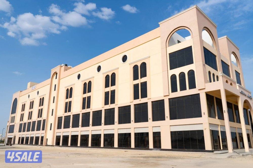 محلات للايجار بمجمع لاجونا مول مساحات مختلفه لانشطه متنوعه2