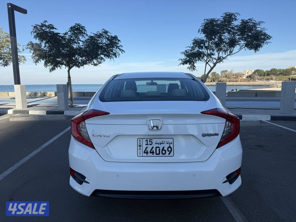 هوندا سيفيك صبغ وكاله عداد 79 الف2