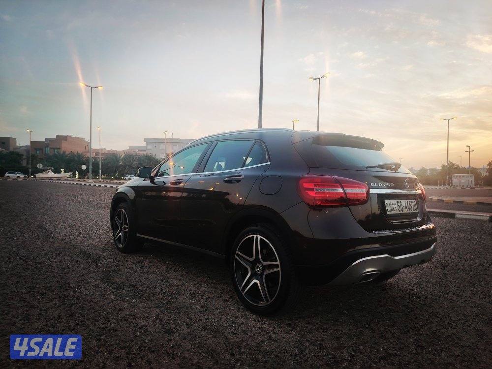 للبيع مرسيدس GLA 2502